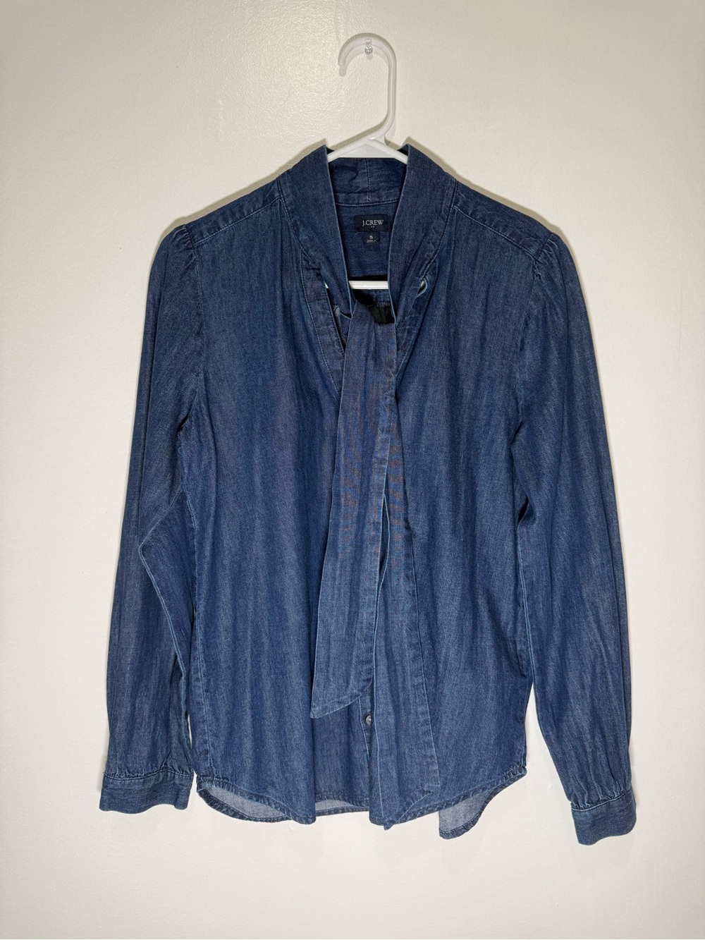 J. Crew Classic Denim Chambray Tie-Neck Blouse Women’s Size Small
